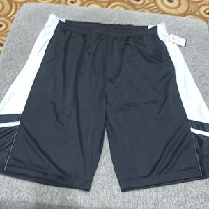 NWT SP Active men’s mesh shorts size 5XB